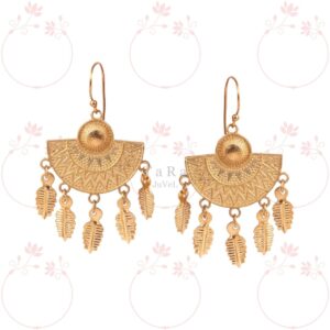 Golden leaf danglers